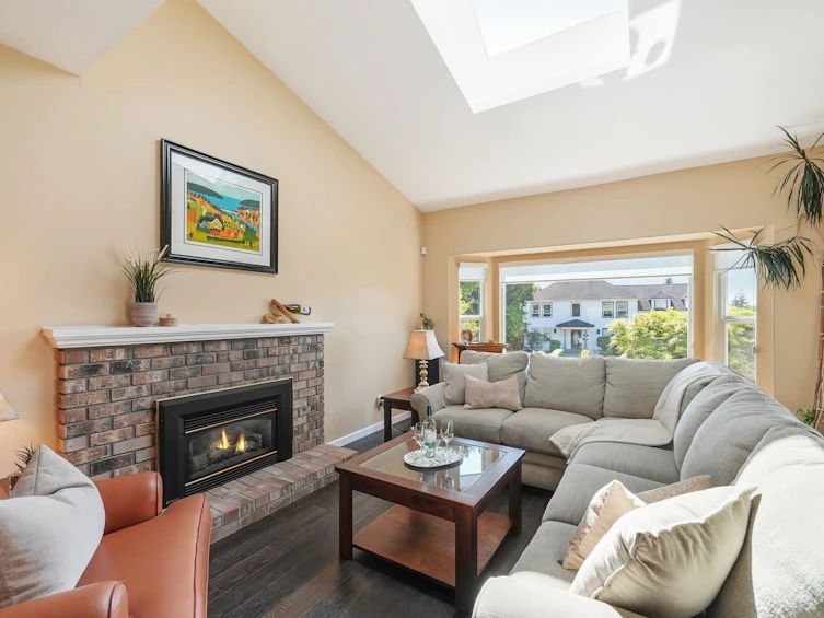 18261 54 Avenue, Surrey, BC, V3S 4N9 - 4
