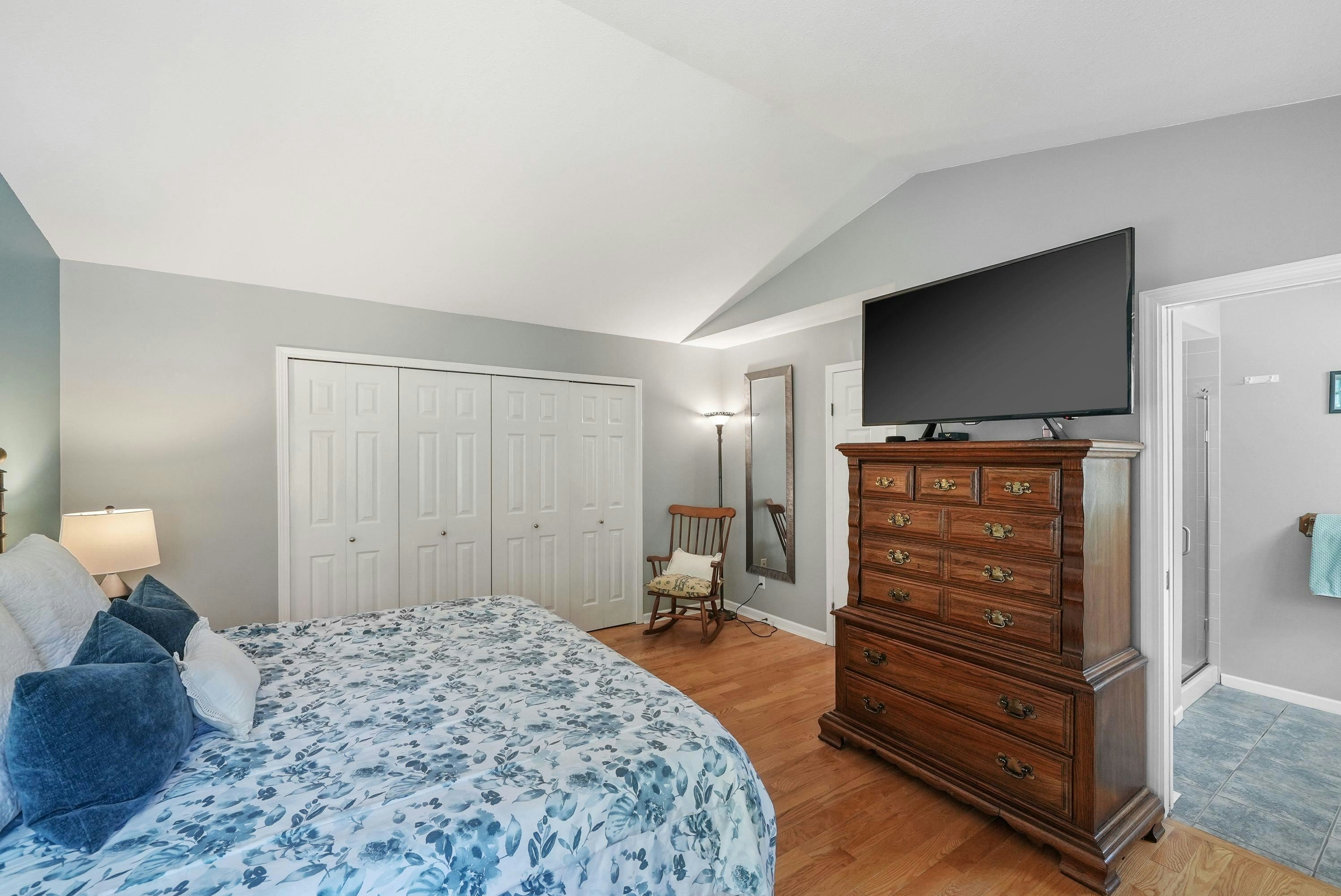 18261 54 Avenue, Surrey, BC, V3S 4N9 - 17