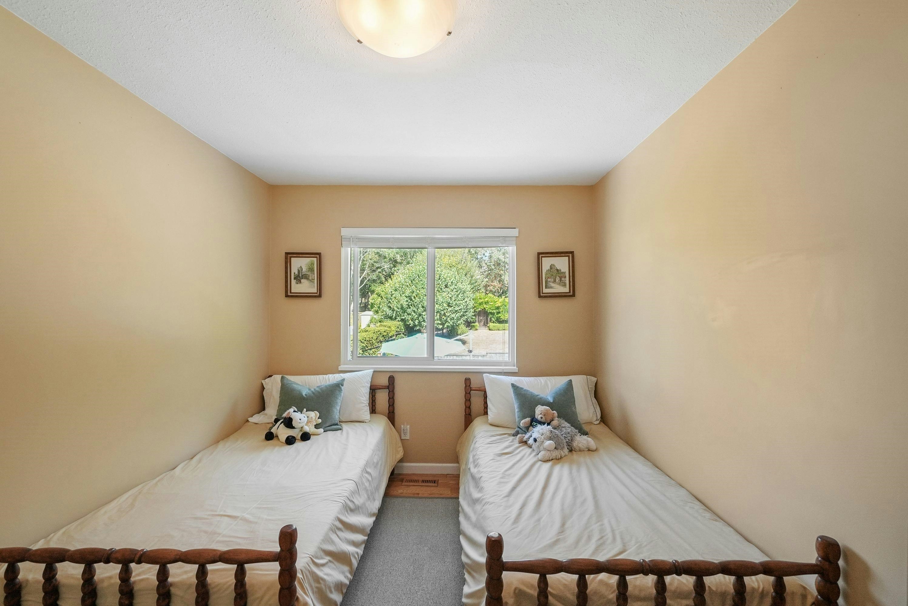 18261 54 Avenue, Surrey, BC, V3S 4N9 - 21