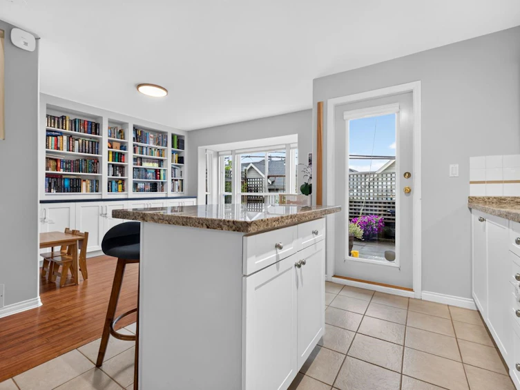 109-225 E 6th Street, North Vancouver, BC, V7L 1P4 - 12