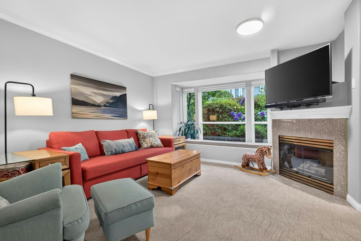 109-225 E 6th Street - 4