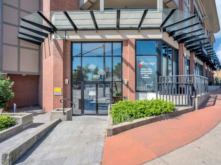 401-5688 Hastings Street, Burnaby, BC, V5B 1R4 - 3