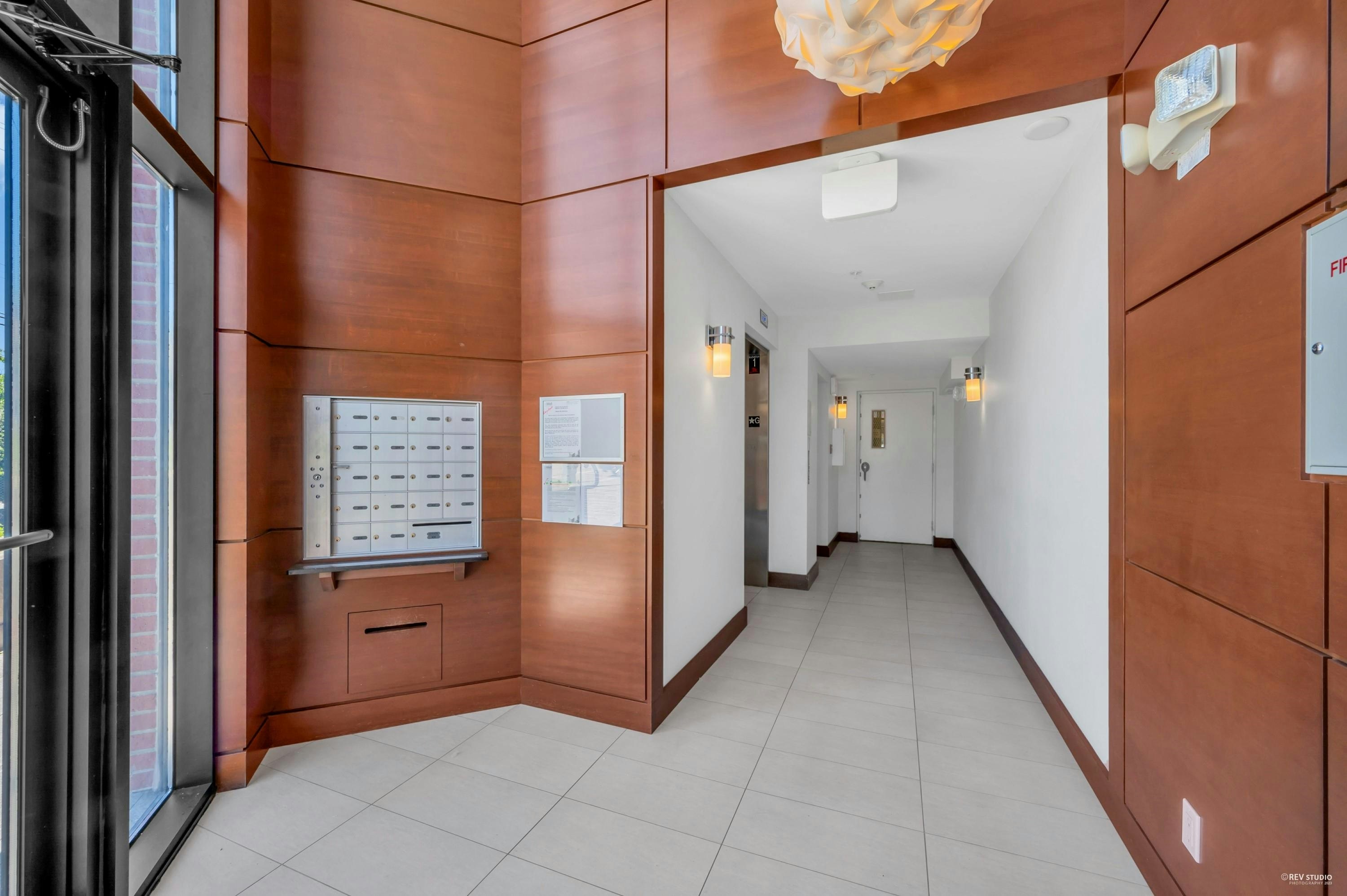 401-5688 Hastings Street, Burnaby, BC, V5B 1R4 - 4