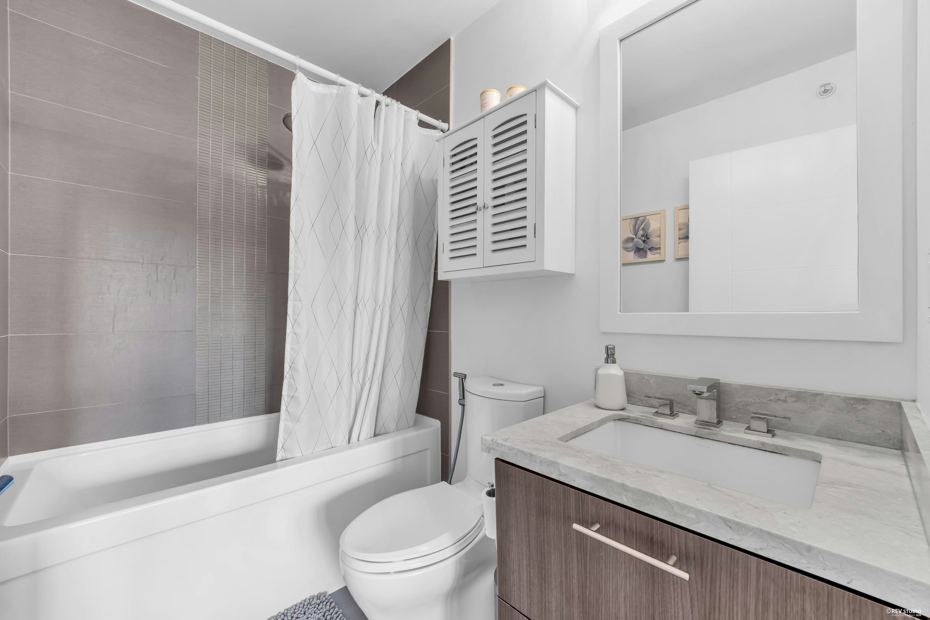 401-5688 Hastings Street, Burnaby, BC, V5B 1R4 - 19