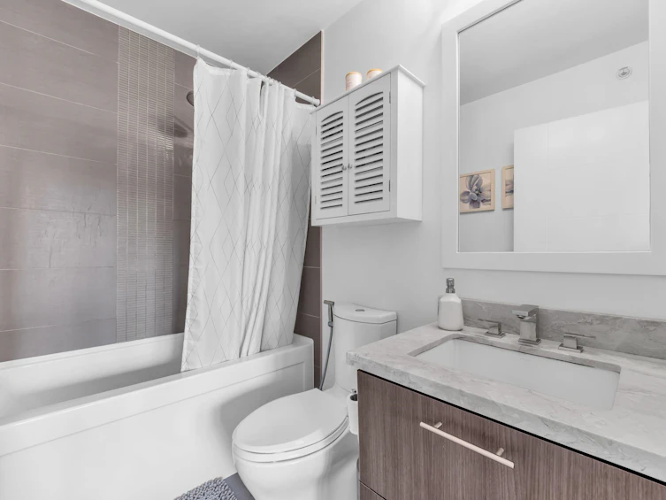 401-5688 Hastings Street, Burnaby, BC, V5B 1R4 - 19