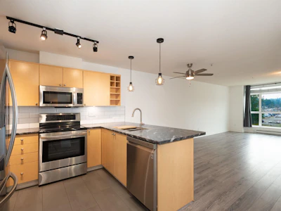 312-3136 St Johns Street - 2