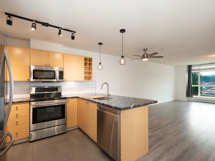 312-3136 St Johns Street, Port Moody, BC, V3H 5E4 - 2