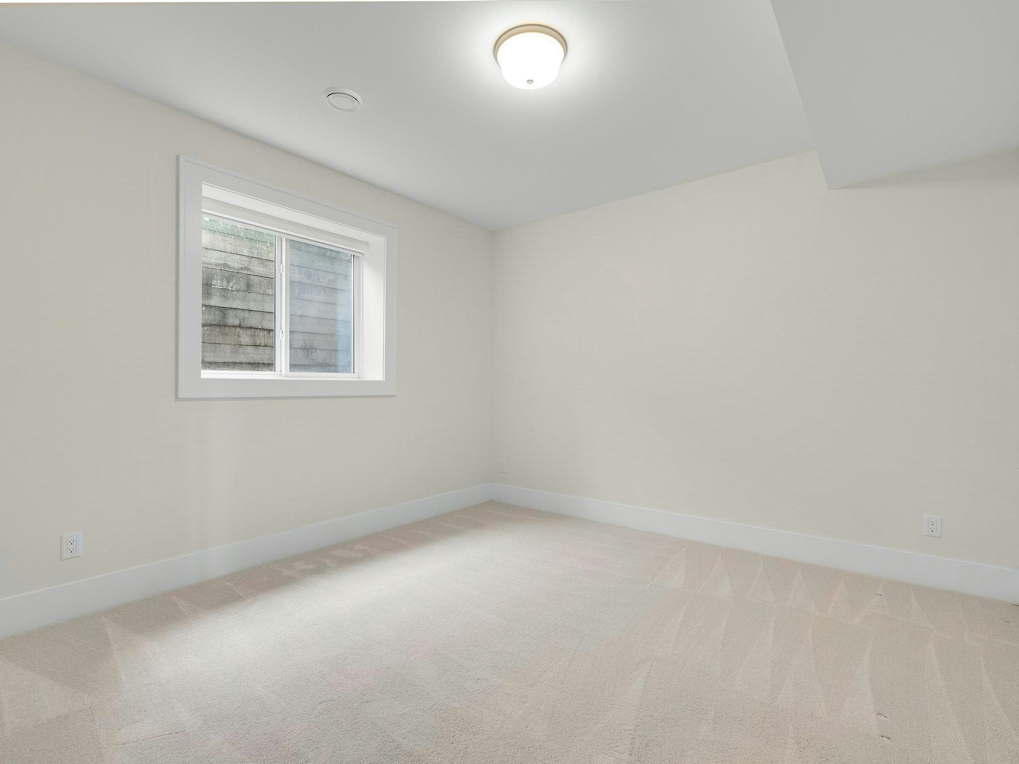 3877 159a Street, Surrey, BC, V3Z 0Y3 - 32