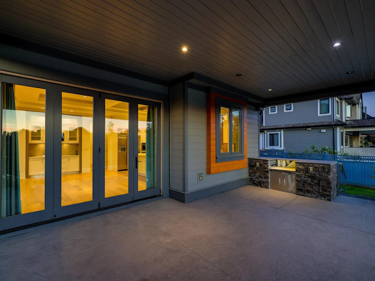 3877 159a Street, Surrey, BC, V3Z 0Y3 - 38