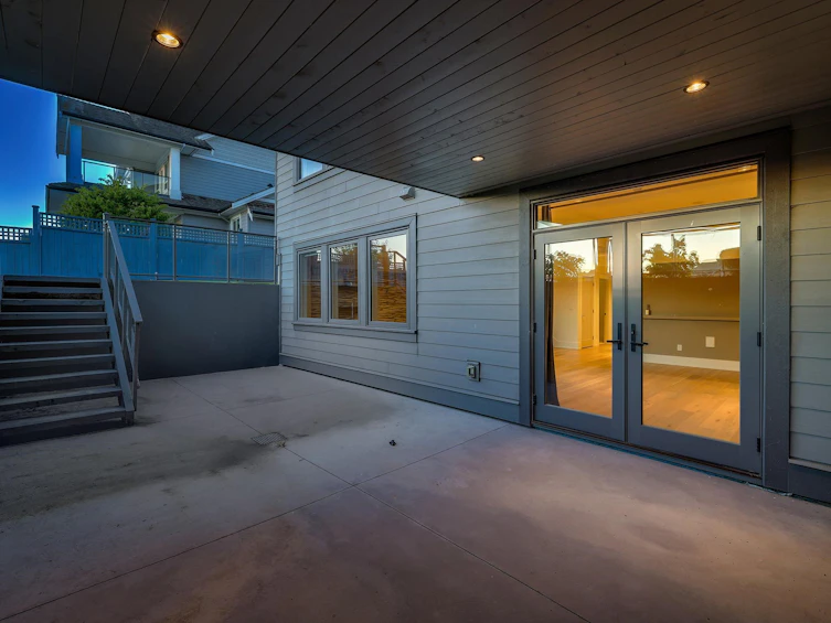 3877 159a Street, Surrey, BC, V3Z 0Y3 - 39