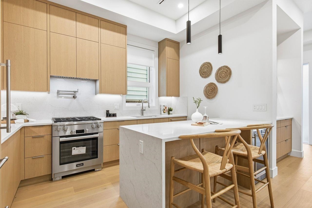 1-3708 W 18th Avenue, Vancouver, BC, V6S 1B2 - 12