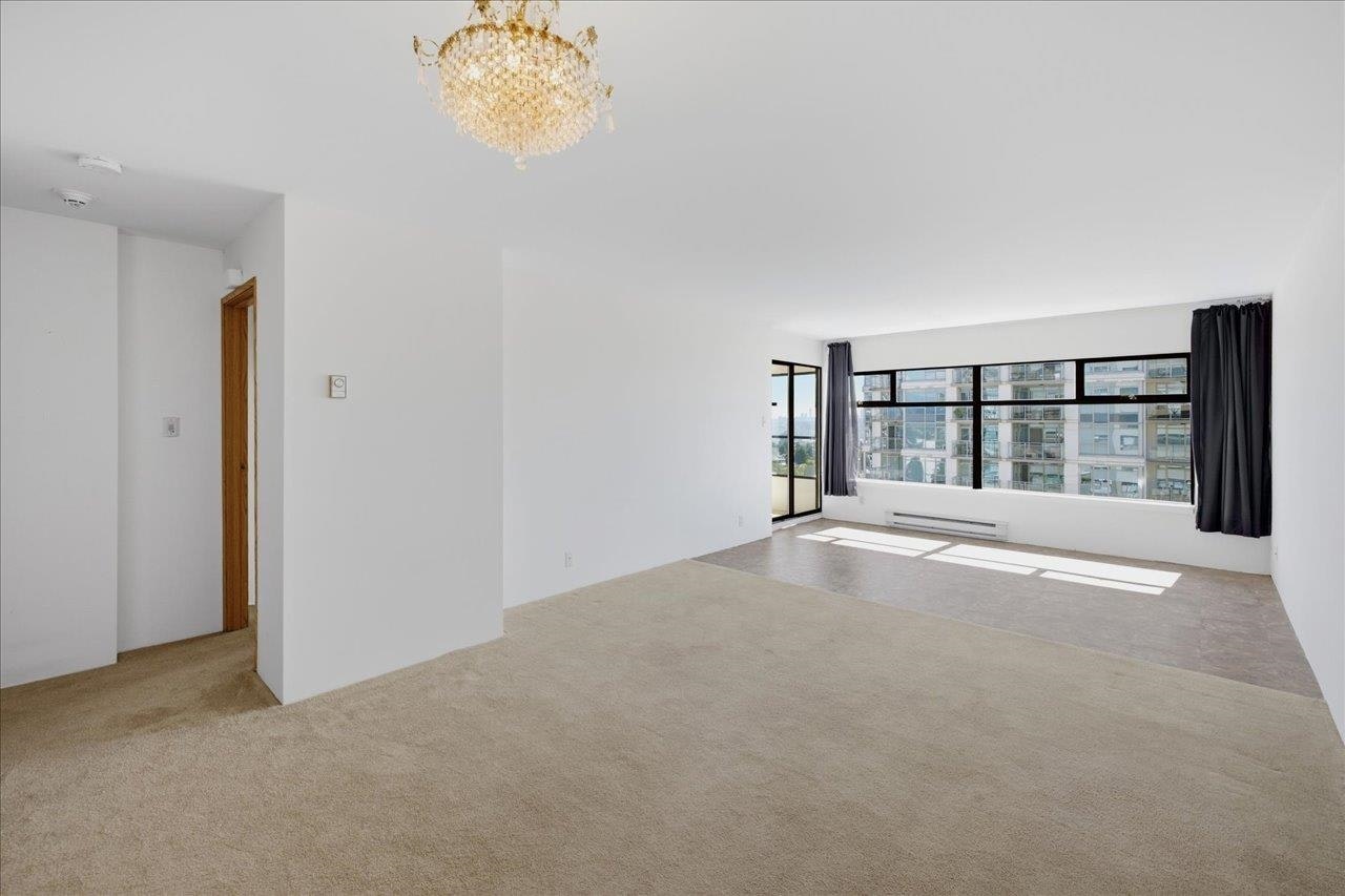 1506-615 Belmont Street - 4