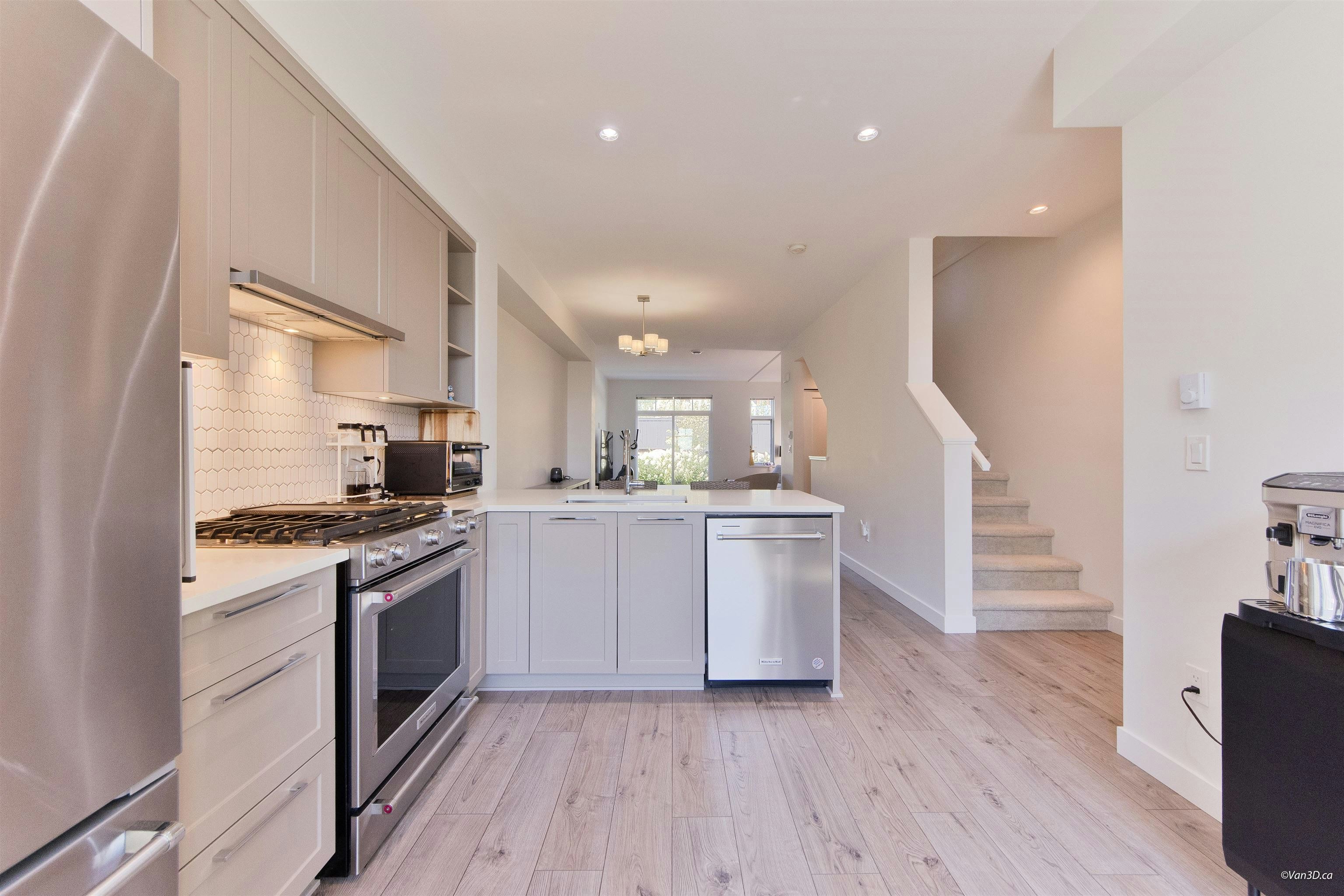 131-3565 Baycrest Avenue, Coquitlam, BC, V3B 0R7 - 6