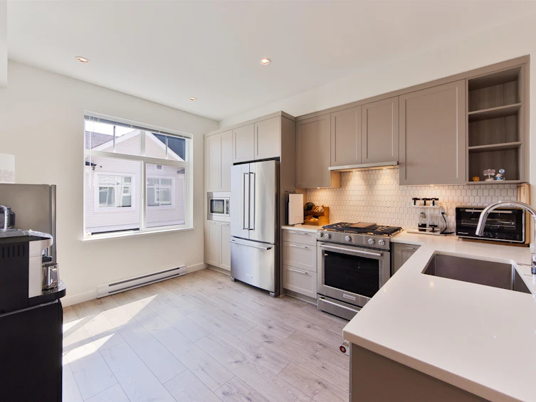 131-3565 Baycrest Avenue, Coquitlam, BC, V3B 0R7 - 3