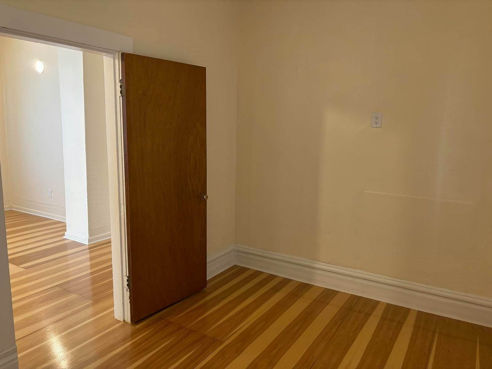135 W 12th Avenue, Vancouver, BC, V5Y 1T6 - 33