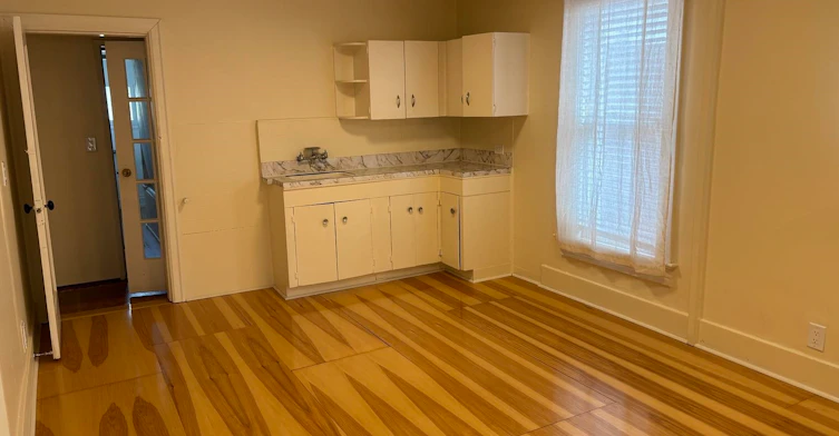 135 W 12th Avenue, Vancouver, BC, V5Y 1T6 - 17