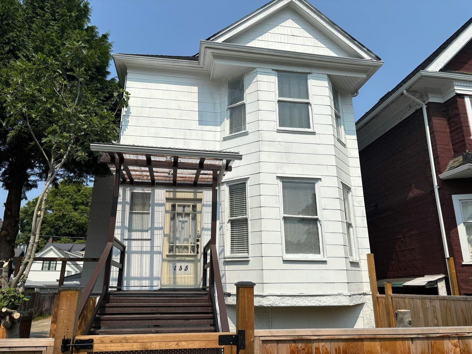 135 W 12th Avenue, Vancouver, BC, V5Y 1T6 - 6