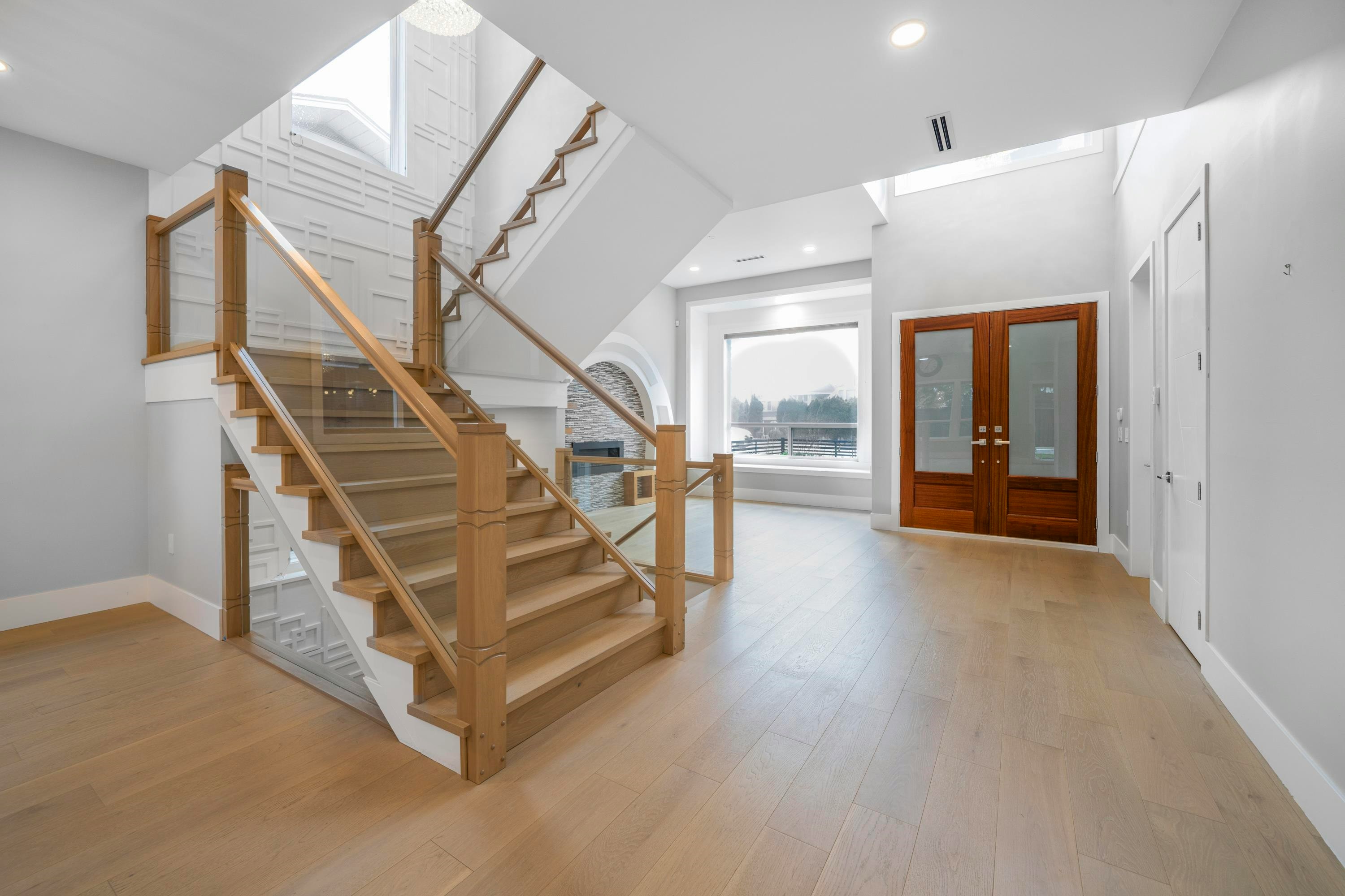 1211 Foster Avenue, Coquitlam, BC, V3J 2M8 - 22