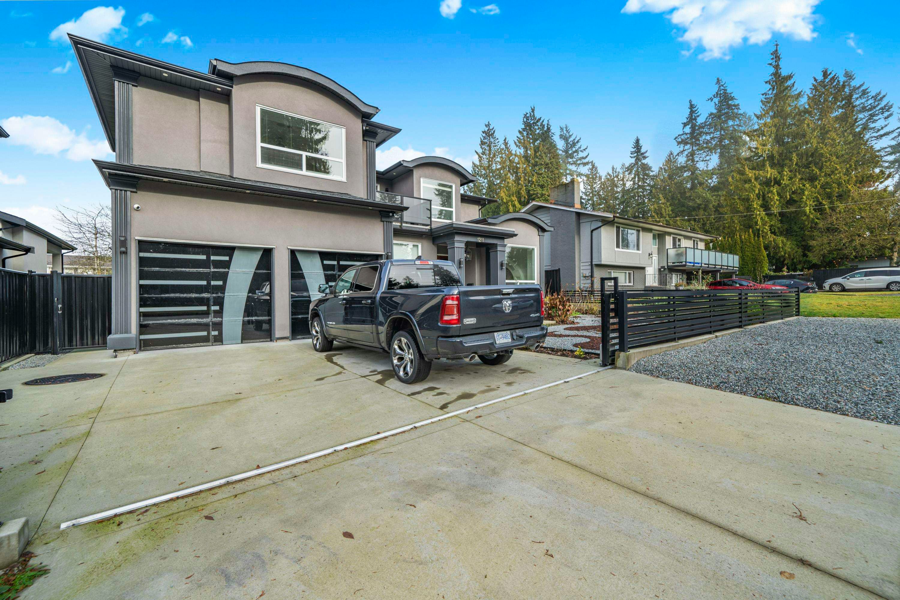 1211 Foster Avenue, Coquitlam, BC, V3J 2M8 - 19