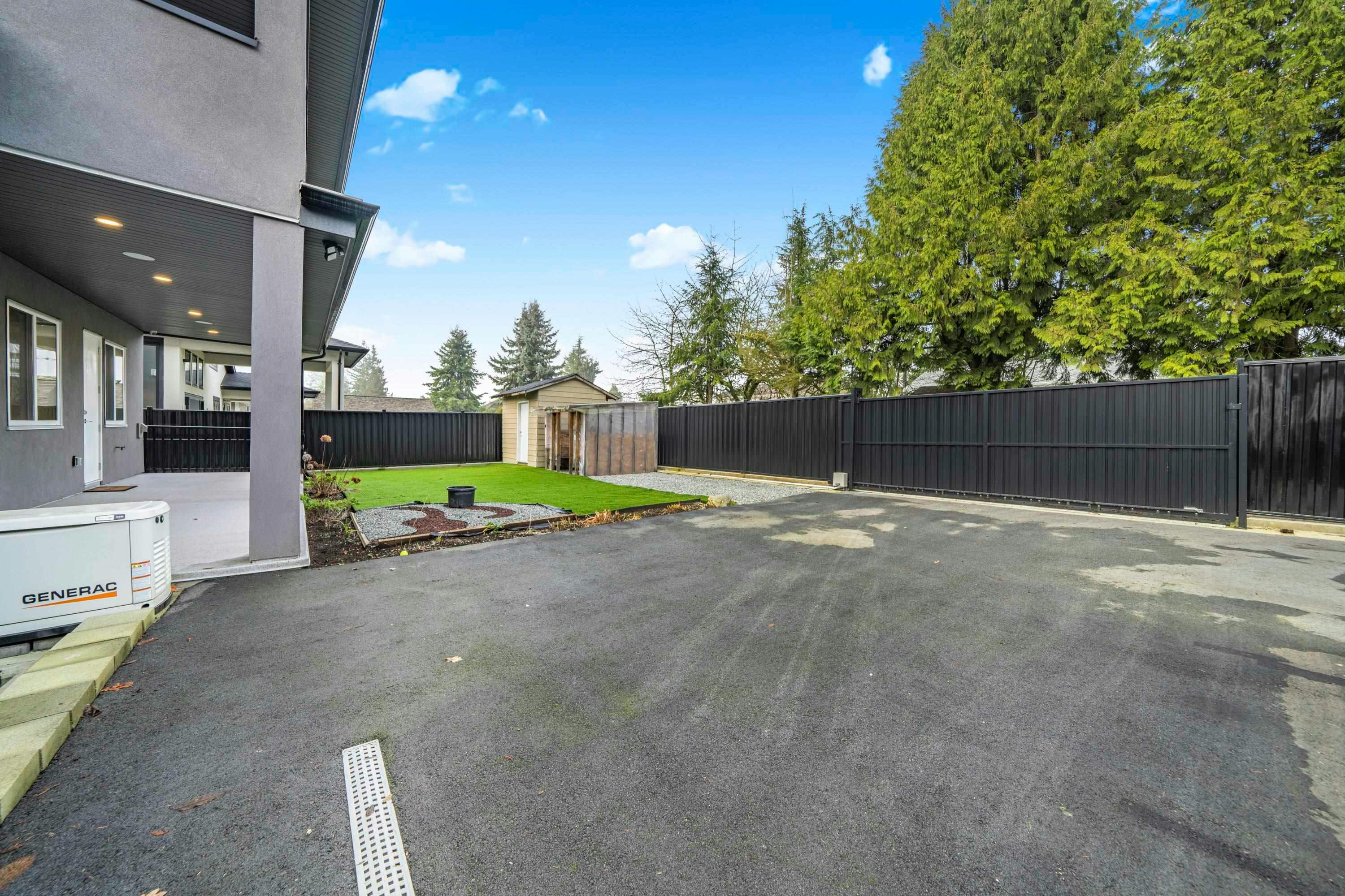 1211 Foster Avenue, Coquitlam, BC, V3J 2M8 - 18