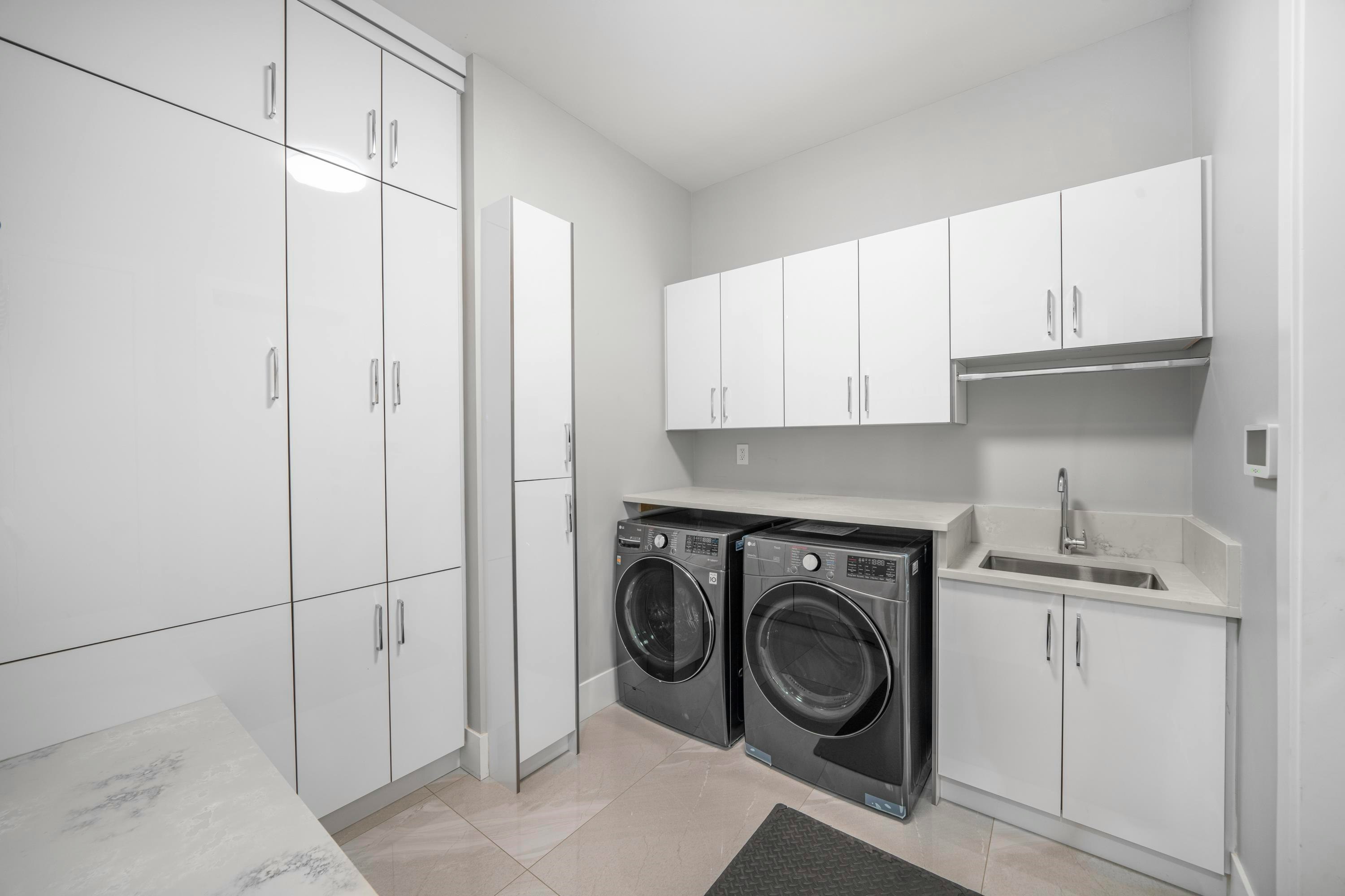 1211 Foster Avenue, Coquitlam, BC, V3J 2M8 - 21
