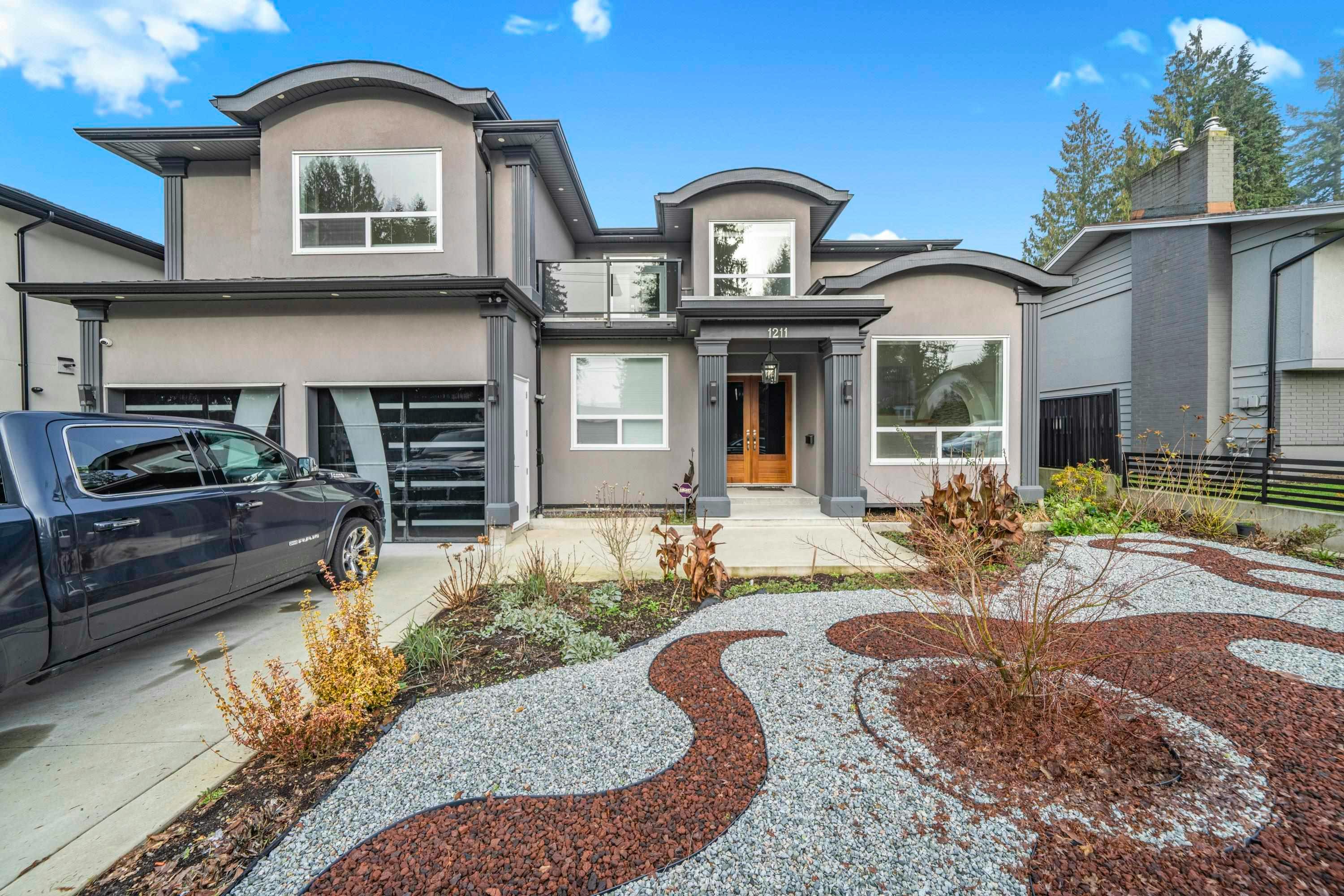 1211 Foster Avenue, Coquitlam, BC, V3J 2M8