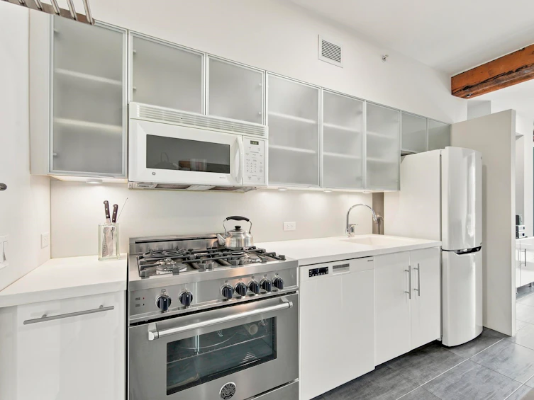 308-1275 Hamilton Street, Vancouver, BC, V6B 1E2 - 3