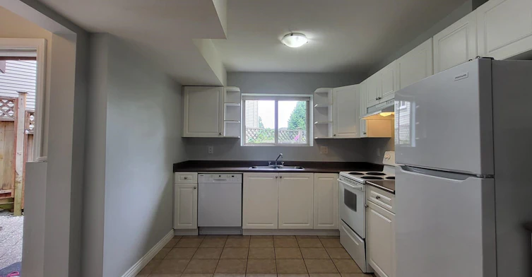 Garden Suite-2868 Mclaren Court, Coquitlam, BC, V3B 8G1 - 2