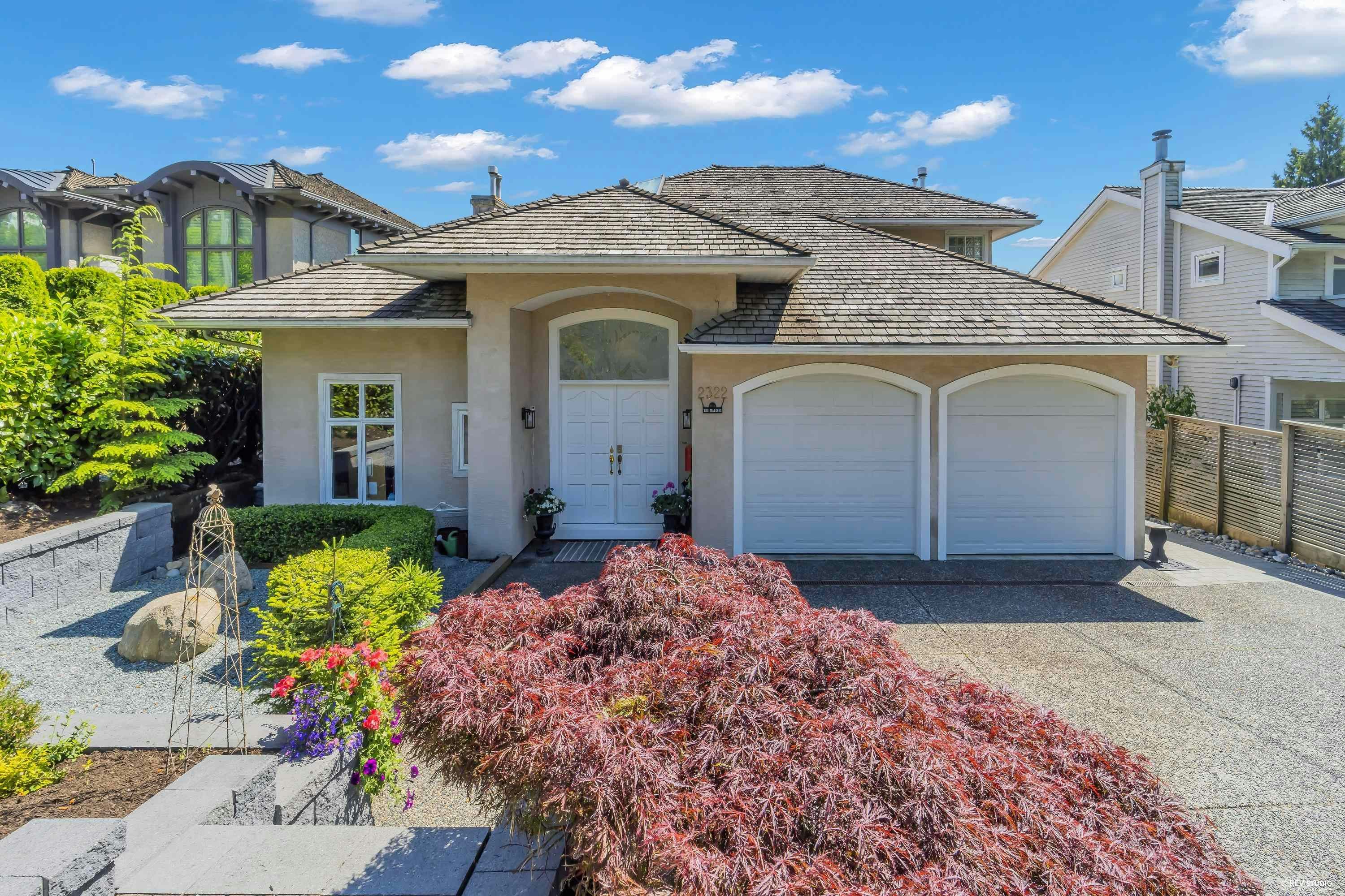 2322 Lawson Avenue, West Vancouver, BC, V7V 2E6