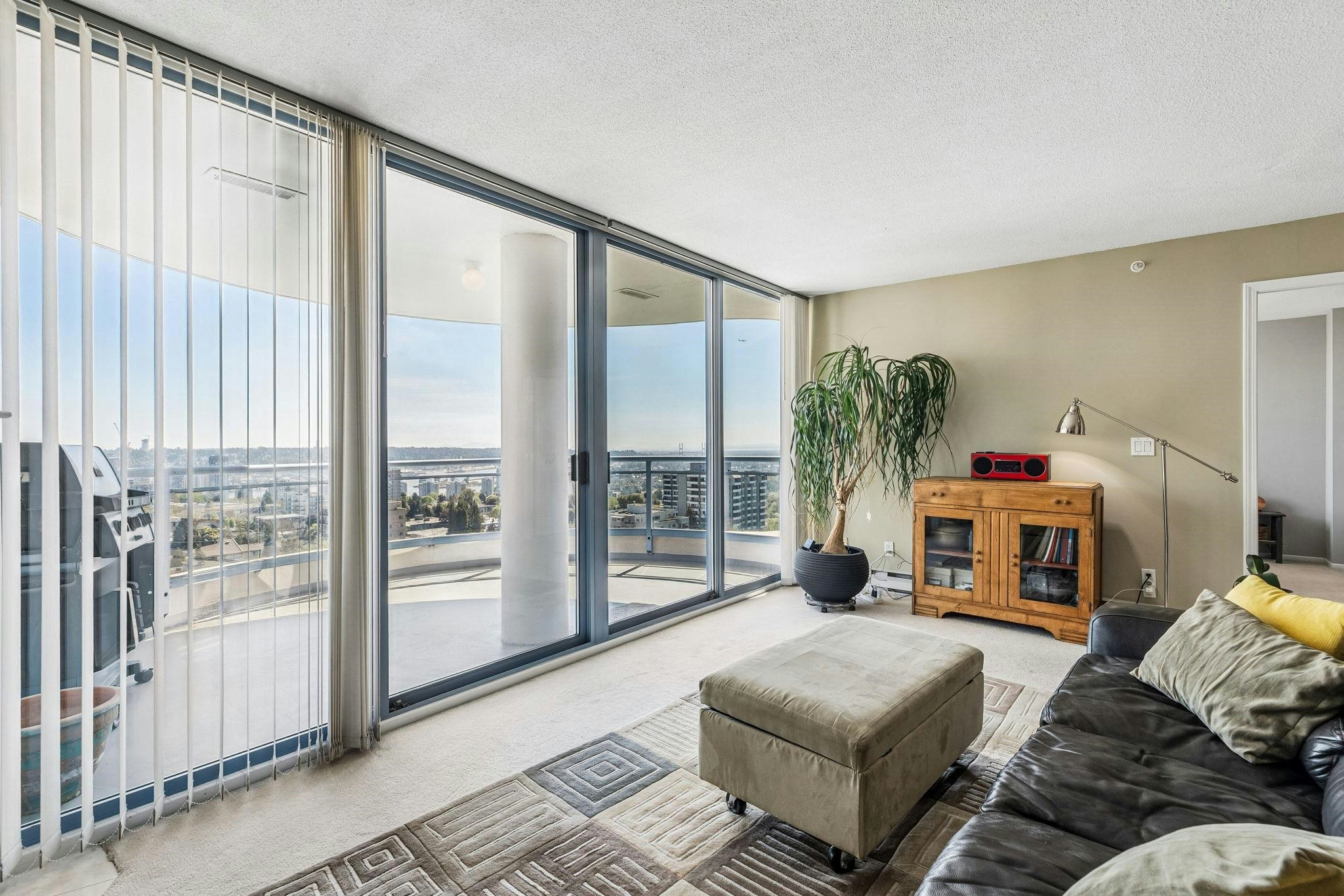 1604-739 Princess Street, New Westminster, BC, V3M 6V6 - 10