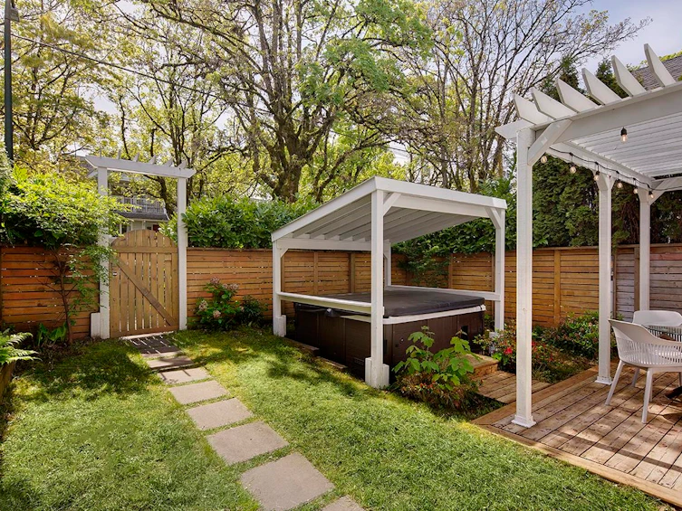 2977 W 6th Avenue, Vancouver, BC, V6K 1X4 - 6