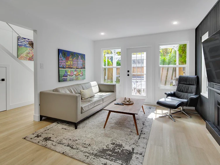 2977 W 6th Avenue, Vancouver, BC, V6K 1X4 - 15