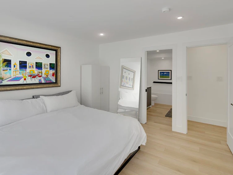 2977 W 6th Avenue, Vancouver, BC, V6K 1X4 - 29