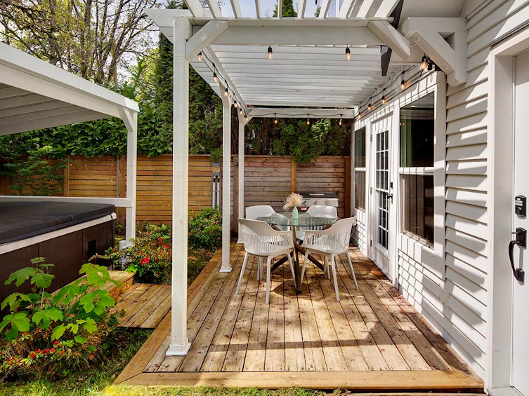 2977 W 6th Avenue, Vancouver, BC, V6K 1X4 - 5