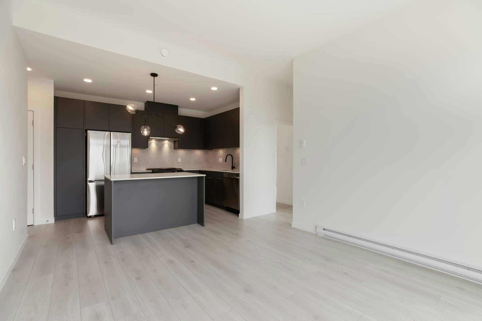 610-7936 206 Street, Langley, BC, V2Y 3X8