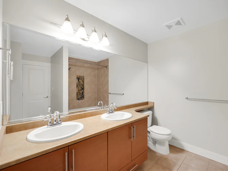 305-1211 Village Green Way, Squamish, BC, V8B 0R7 - 13