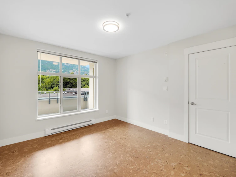 305-1211 Village Green Way, Squamish, BC, V8B 0R7 - 9