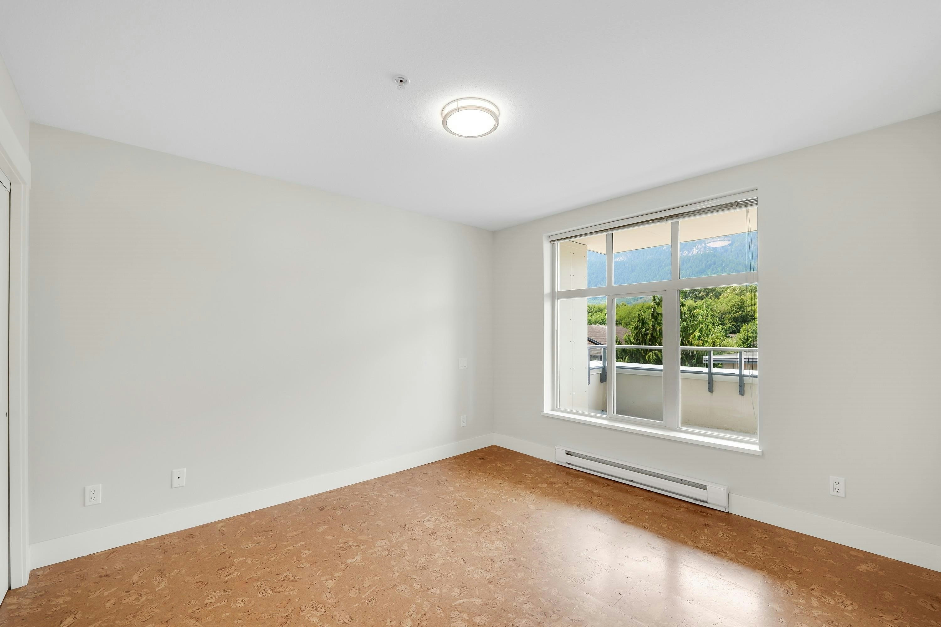 305-1211 Village Green Way, Squamish, BC, V8B 0R7 - 11