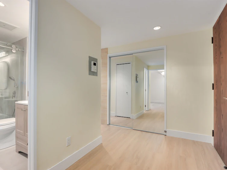 701-738 Broughton Street, Vancouver, BC, V6G 3A7 - 22