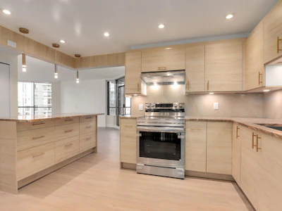 701-738 Broughton Street - 3