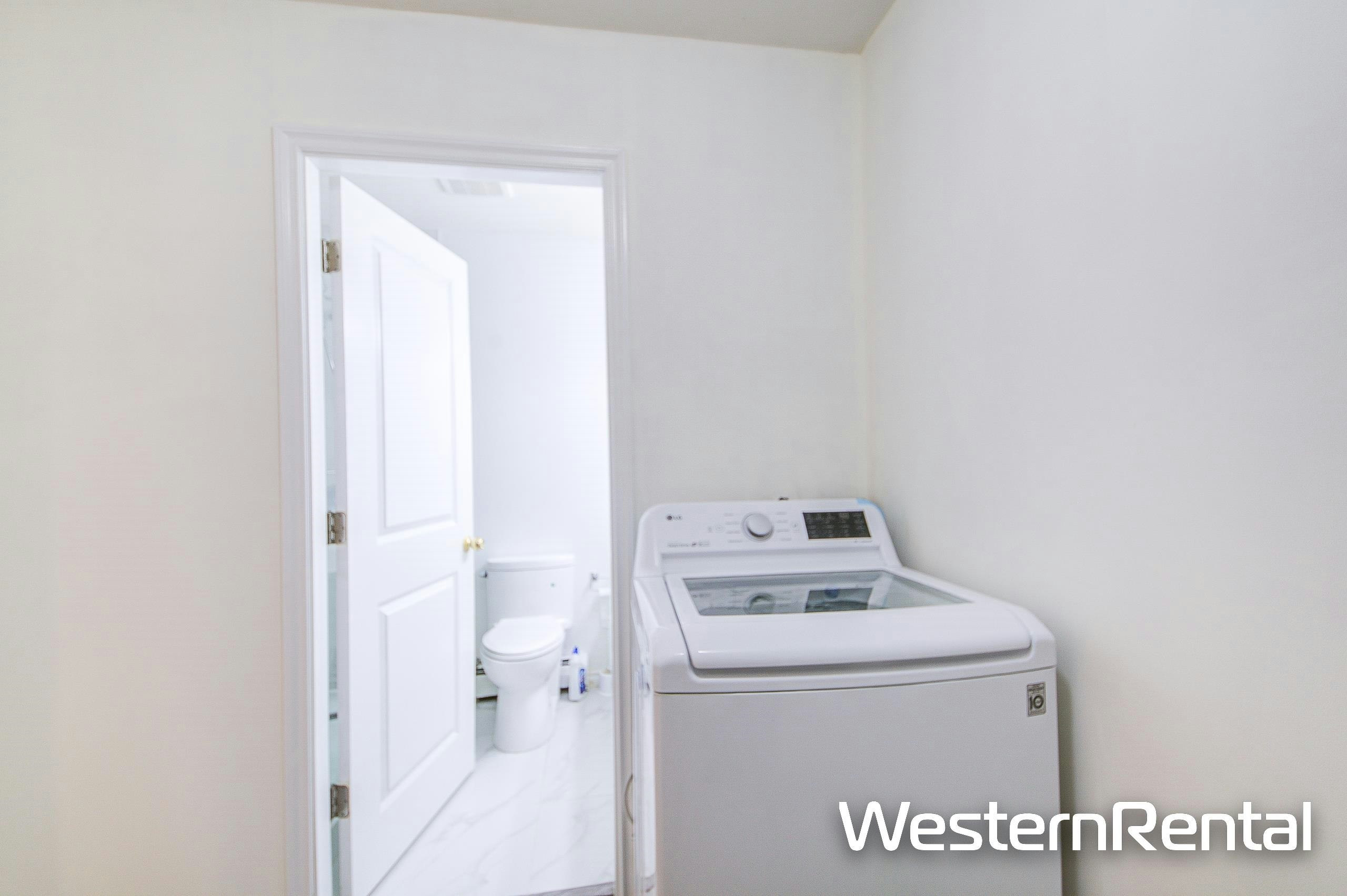 Bsmt-11028 162a Street, Surrey, BC, V4N 4S8 - 8