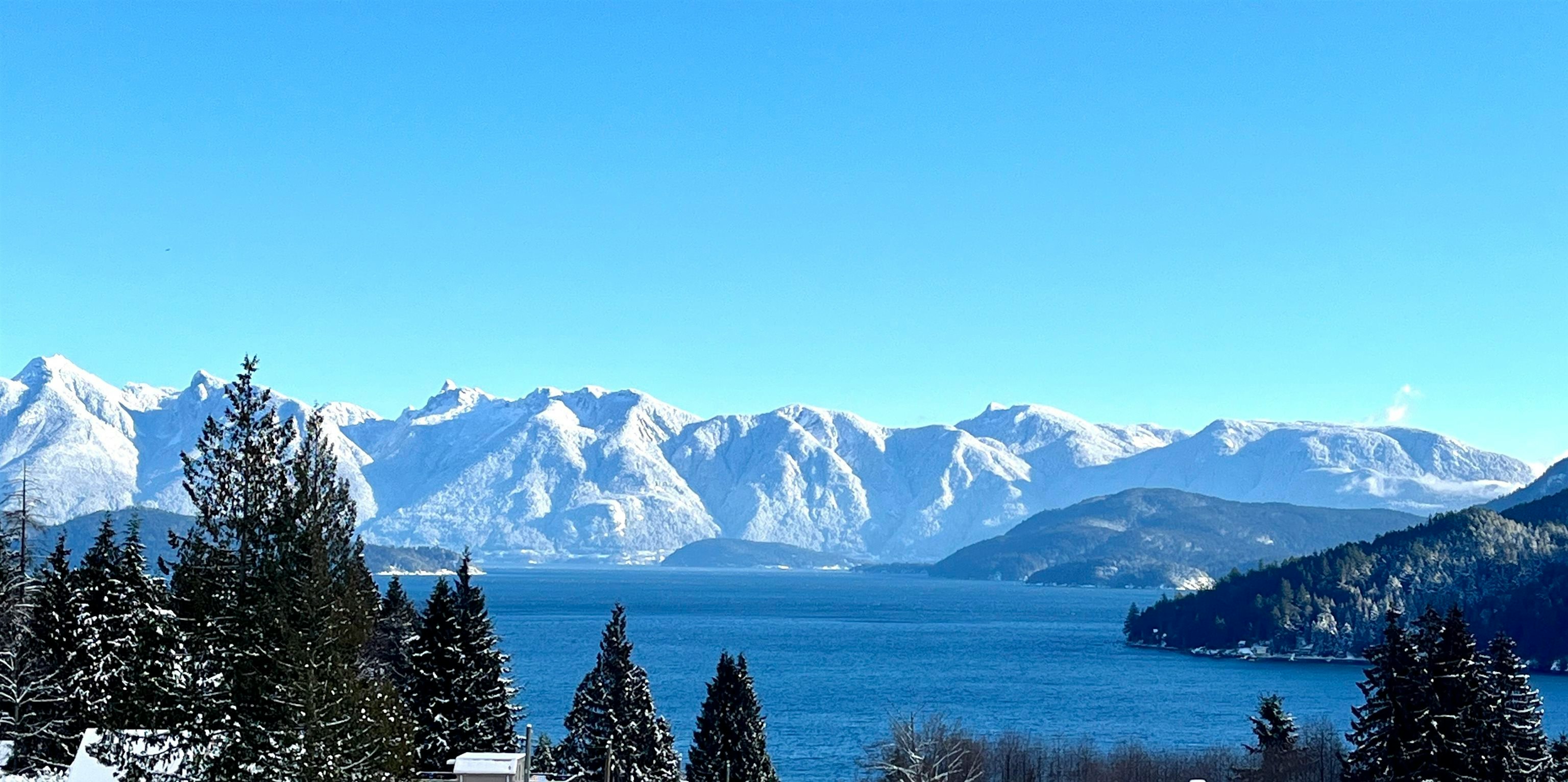 605 Woodland Avenue, Gibsons, BC, V0N 1V1 - 34