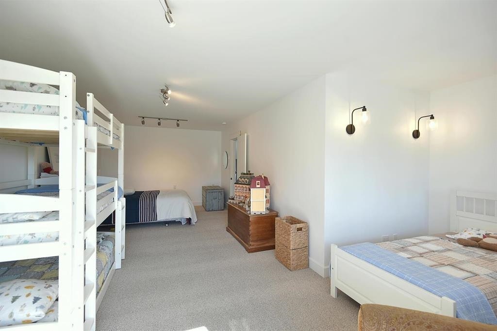 605 Woodland Avenue, Gibsons, BC, V0N 1V1 - 27