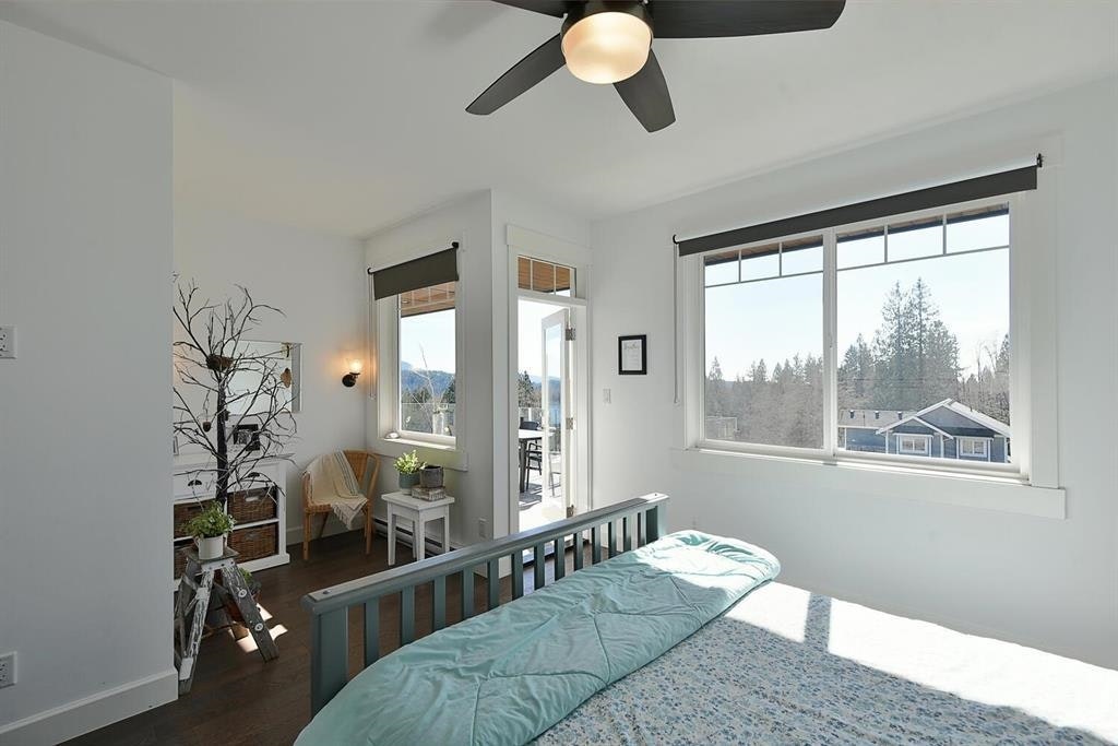605 Woodland Avenue, Gibsons, BC, V0N 1V1 - 16