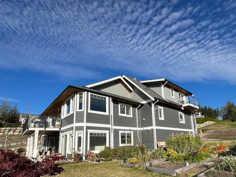 605 Woodland Avenue, Gibsons, BC, V0N 1V1 - 4