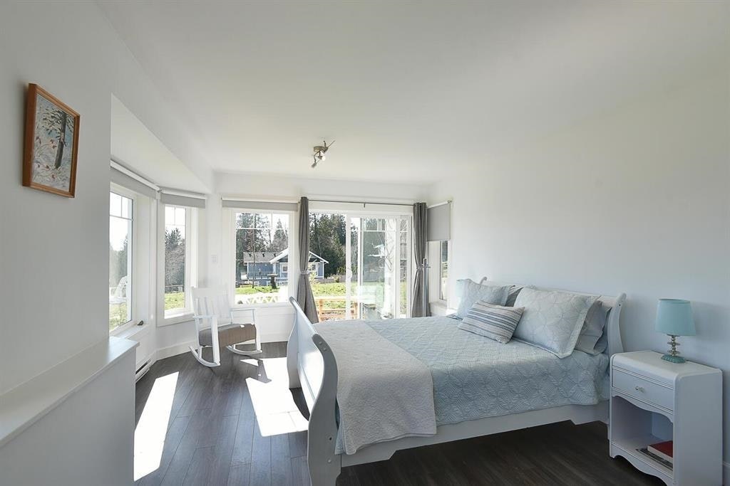 605 Woodland Avenue, Gibsons, BC, V0N 1V1 - 25