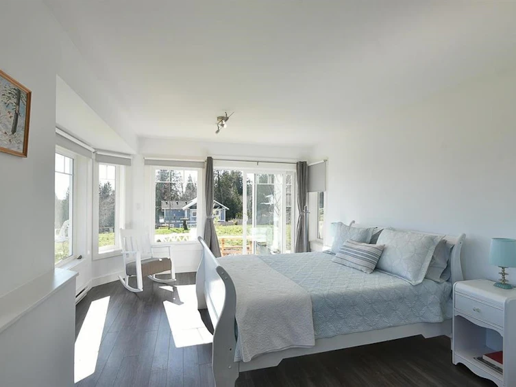 605 Woodland Avenue, Gibsons, BC, V0N 1V1 - 25
