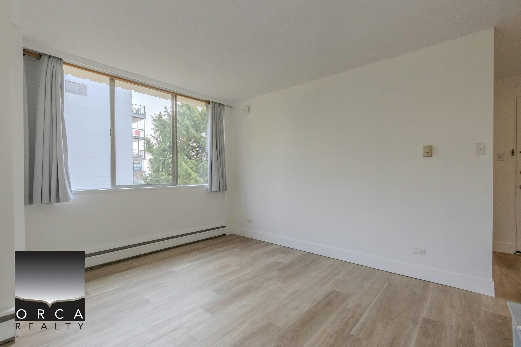 701-1785 Esquimalt Avenue, West Vancouver, BC, V7V 1R7 - 11