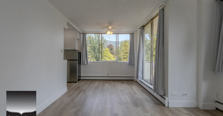 701-1785 Esquimalt Avenue, West Vancouver, BC, V7V 1R7 - 3