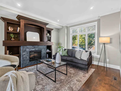 108-3416 Roxton Avenue - 4